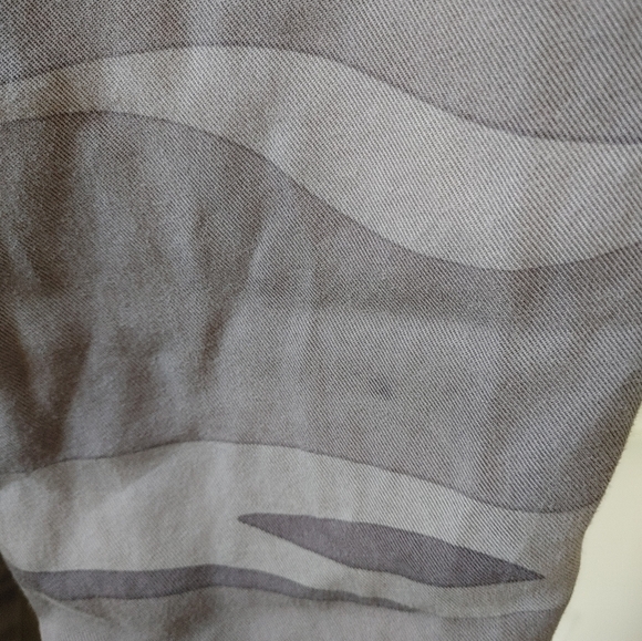 Thread & Supply Grey Camouflage Tencel Joggers ~ Size L - Picture 8 of 10